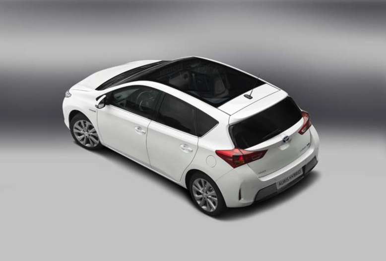 Toyota Auris Hybrid, 2010, Foto: Toyota