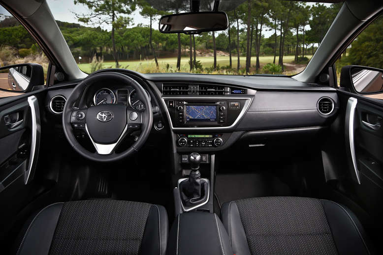 Toyota Auris, Innenraum / Cockpit, 2013, Foto: Toyota