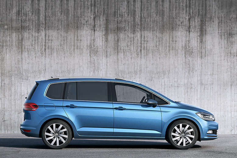 VW Touran, Seitenansicht, 2015, Foto: VW