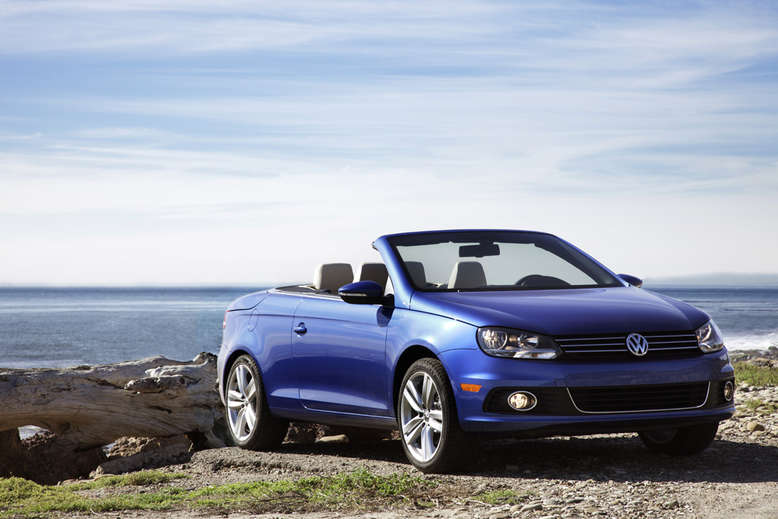 VW Eos, mit geöffnetem Dach, 2010, Foto: Volkswagen