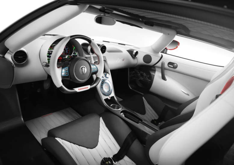 Koenigsegg Agera R, Innenansicht, Cockpit, 2013, Foto: Koenigsegg