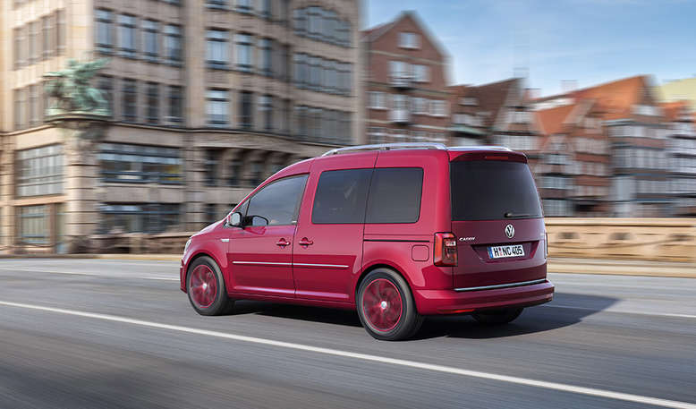 VW Caddy, Seitenansicht, Fahrtaufnahme