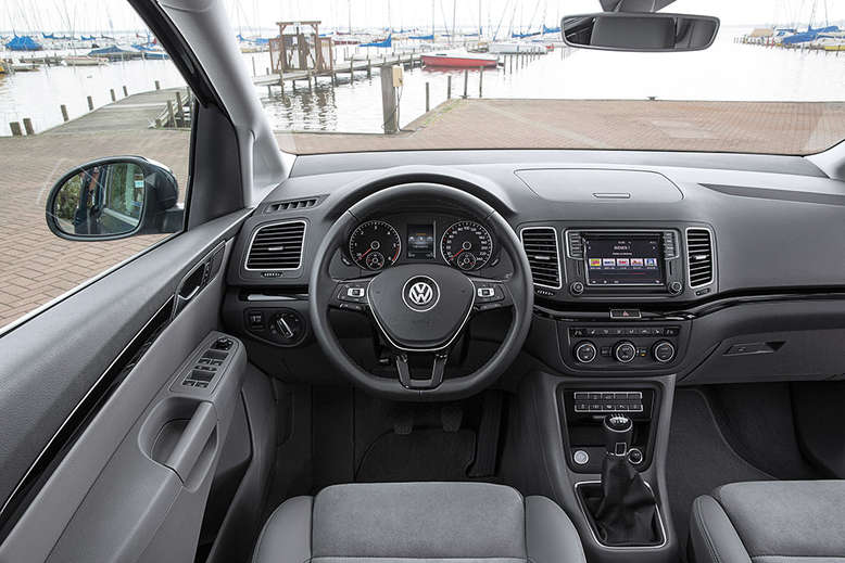 VW Sharan, Cockpit