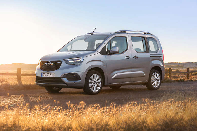 Opel Combo Life, Seitenansicht