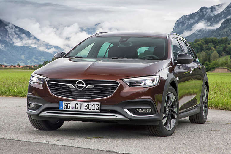 Opel Country Tourer, Front