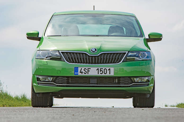 Skoda Rapid, Front