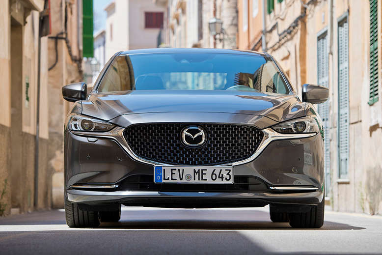 Mazda 6, Front