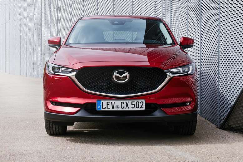 Mazda CX-5, Front