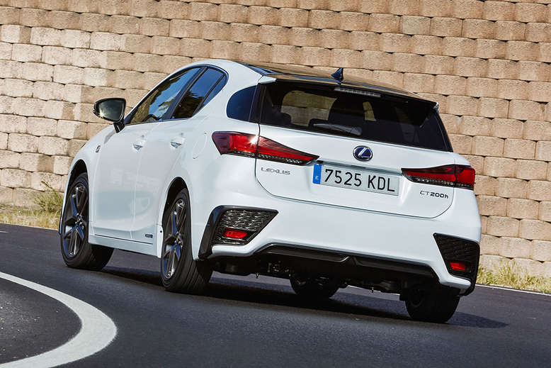 Lexus CT, Heck, Fahrtaufnahme