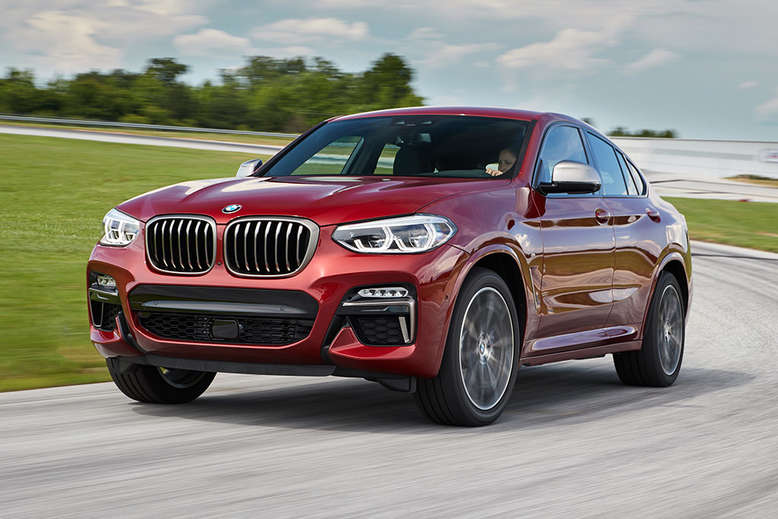 BMW X4, Fahrtaufnahme