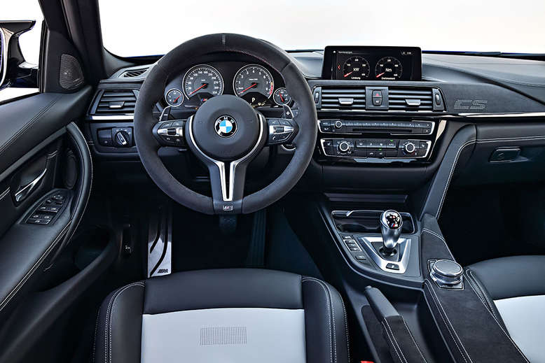 BMW M3, Cockpit