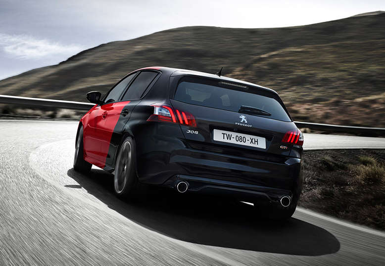 Peugeot 308 GTI, Heck, Fahrtaufnahme