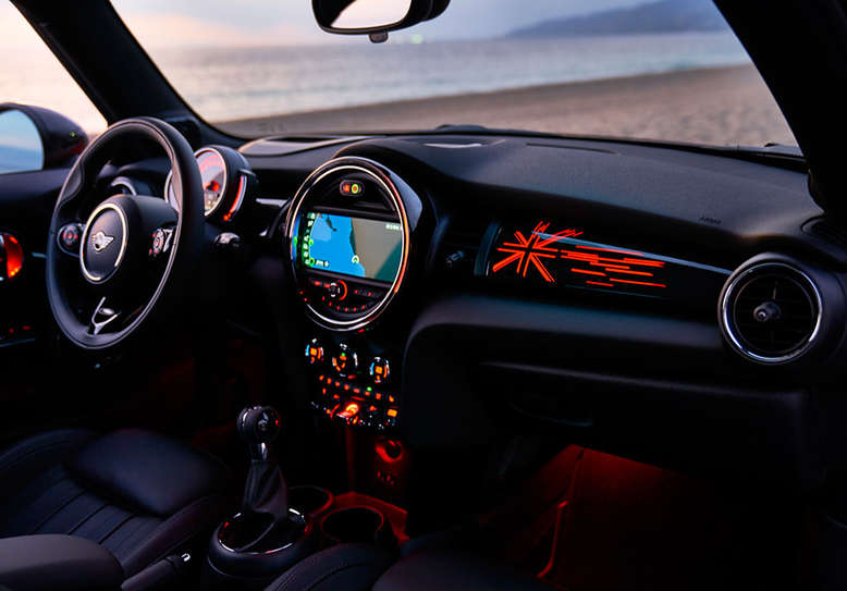 Mini Cooper S 3-Türer, Cockpit