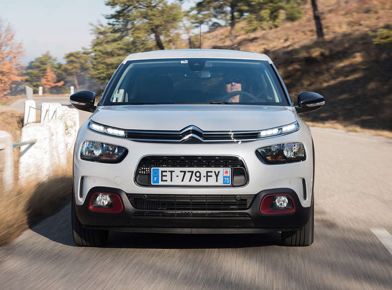 Citroen C4 Cactus, Front