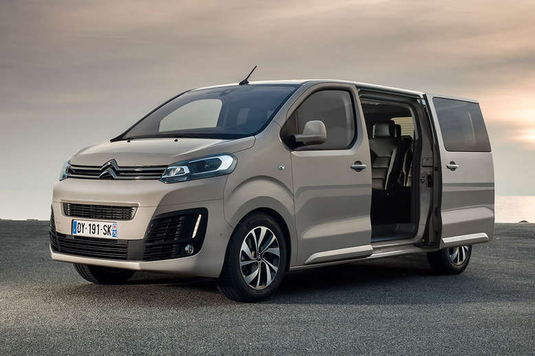 Citroen Spacetourer, geöffnete Schiebetür