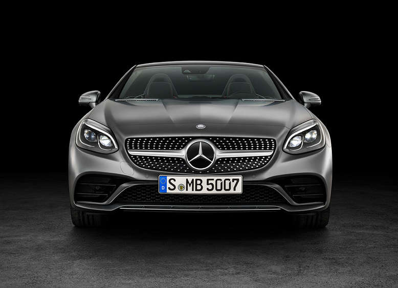 Mercedes-Benz SLC, Front