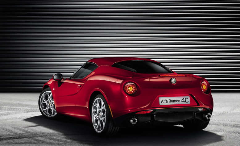 Alfa Romeo 4C, Heckansicht, 2013, Foto: Alfa Romeo