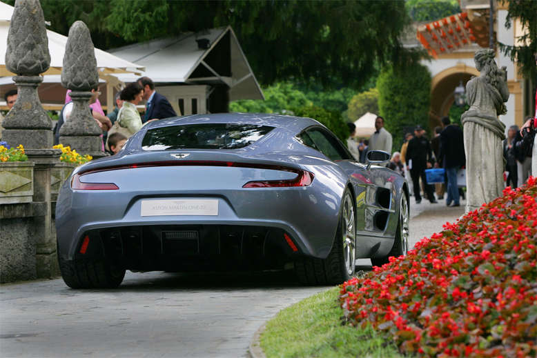 Aston Martin One 77, Heckansicht, Foto: Aston Martin