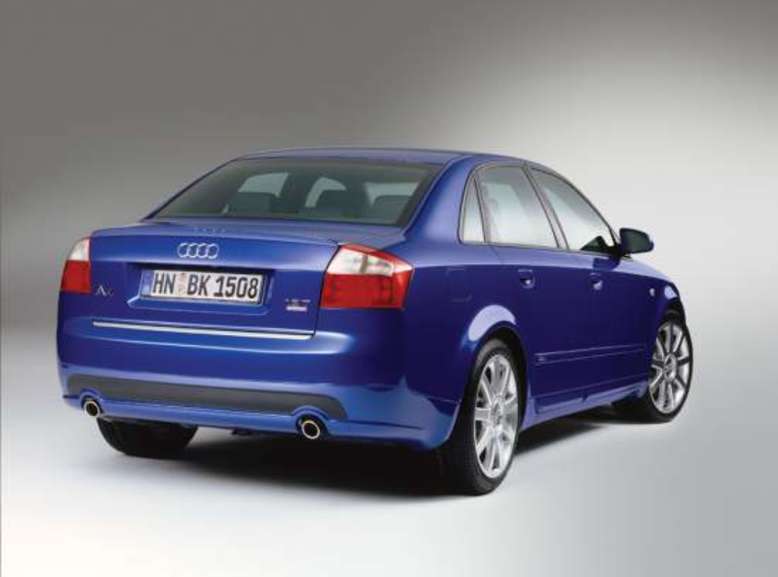 Audi A4, Heckansicht, Foto: Audi