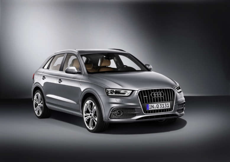 Audi Q3 quattro S line, 2011