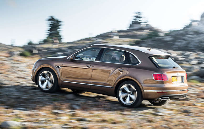 Bentley Bentayga, im Gelände, 2015, Foto: Bentley