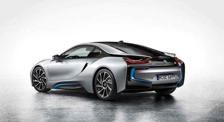 BMW i8, Polarsilber, Heckansicht, 2013, Foto: BMW