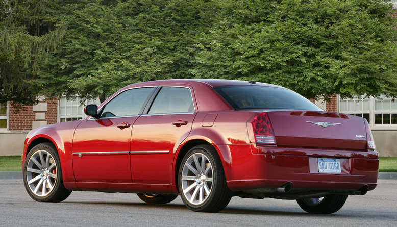 Chrysler 300C, Heckansicht, 2009, Foto: Chrysler