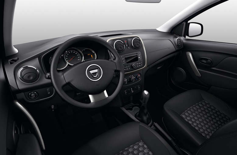 Dacia Logan, Innenraum / Cockpit, 2013, Foto: Dacia