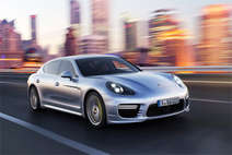 Neuer Porsche Panamera mit Plug-in-Hybrid-Antrieb