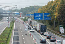 Autobahnbaustellen sicher durchfahren