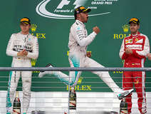 Lewis Hamilton zum dritten Mal Weltmeister